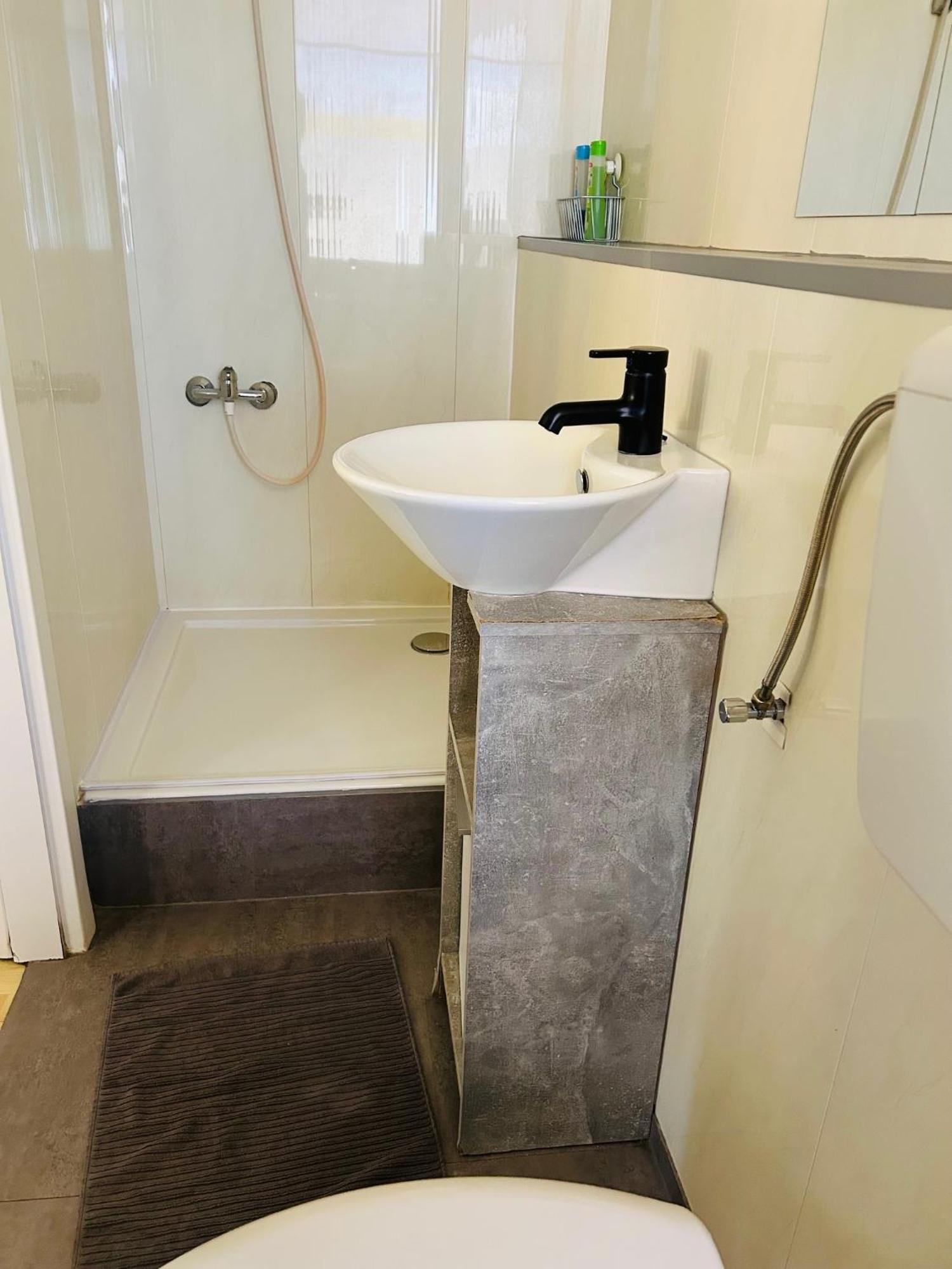 Veni Apartments Graz Luaran gambar